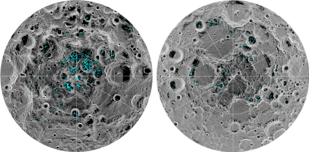 ตำแหน่งน้ำแข็ง (สีฟ้า) ที่ขั้วใต้ของดวงจันทร์ (ซ้าย) และขั้วเหนือของดวงจันทร์ (ขวา)